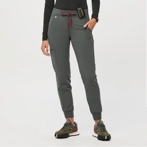 Figs | High Waisted ‘Zamora’ Jogger Scrub Pants in Bonsai